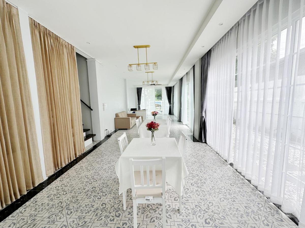 Hostel The White House Rachamankha เดอะ ไวท์เฮ้าส์ ราชมรรคา Chiang Mai Exterior foto